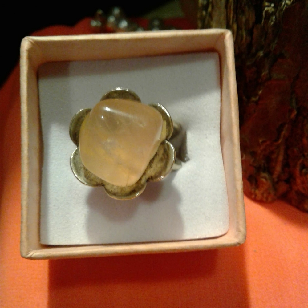 *Final price* vintage fashion flower adj. ring